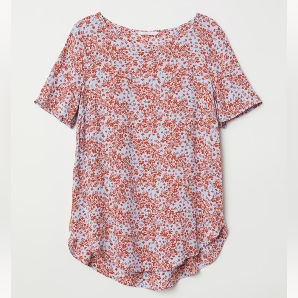 H&M Crepe Blue Red Floral Pattern Print Short Sleeve Rayon Blouse Shirt Womens